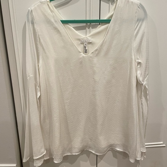 Leith Split Bell Sleeve Blouse - Picture 3 of 6